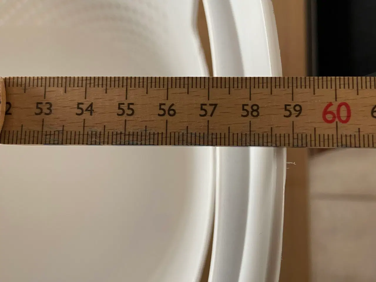 Billede 4 - Vasketøjskurv/balje