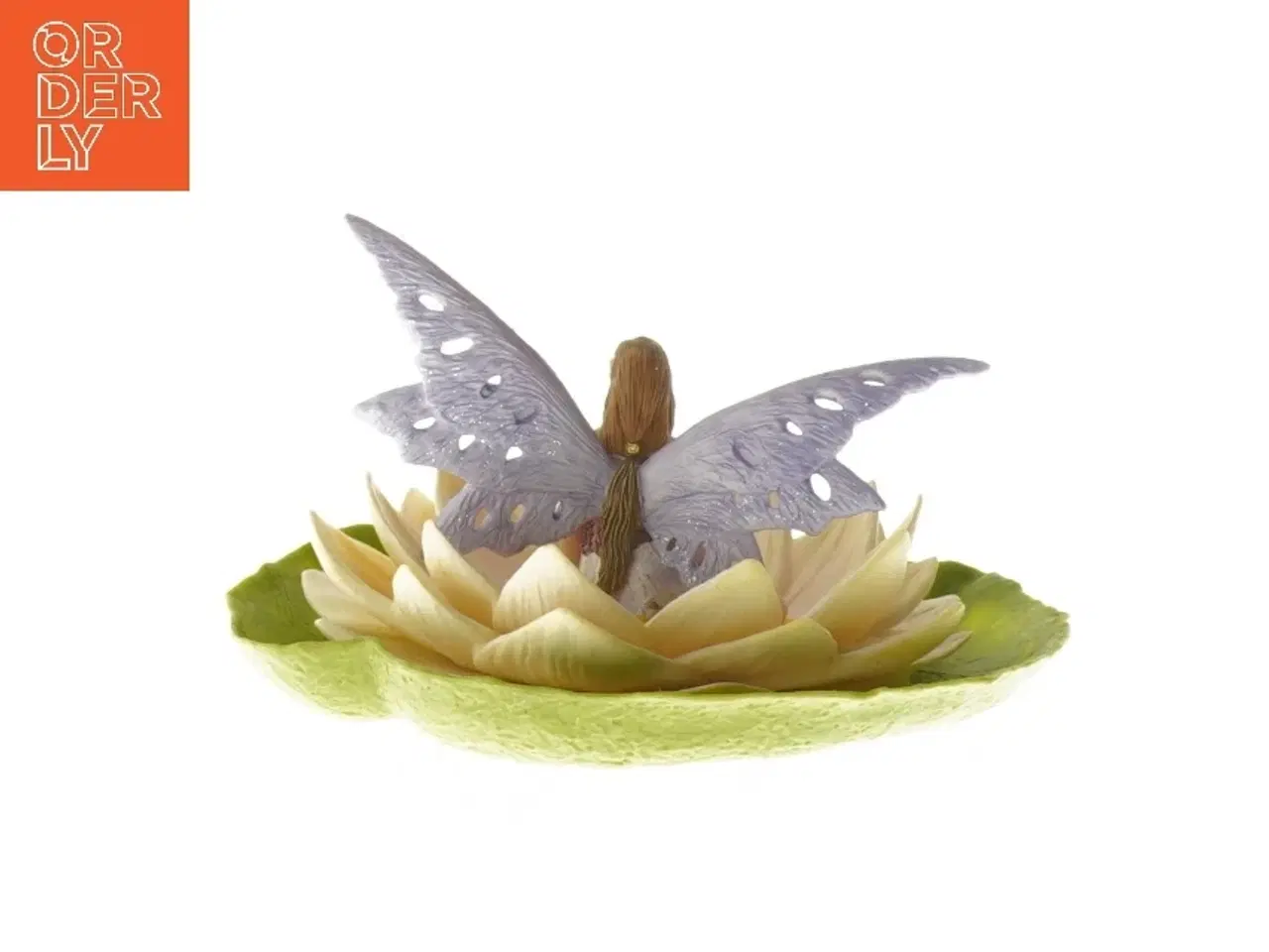 Billede 2 - Dekorativ figur med fe på blomst (str. 16 cm)