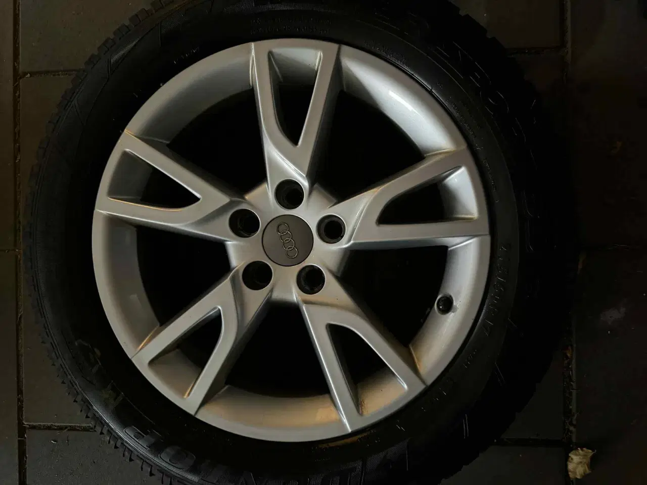 Billede 2 - Audi Vinterdæk