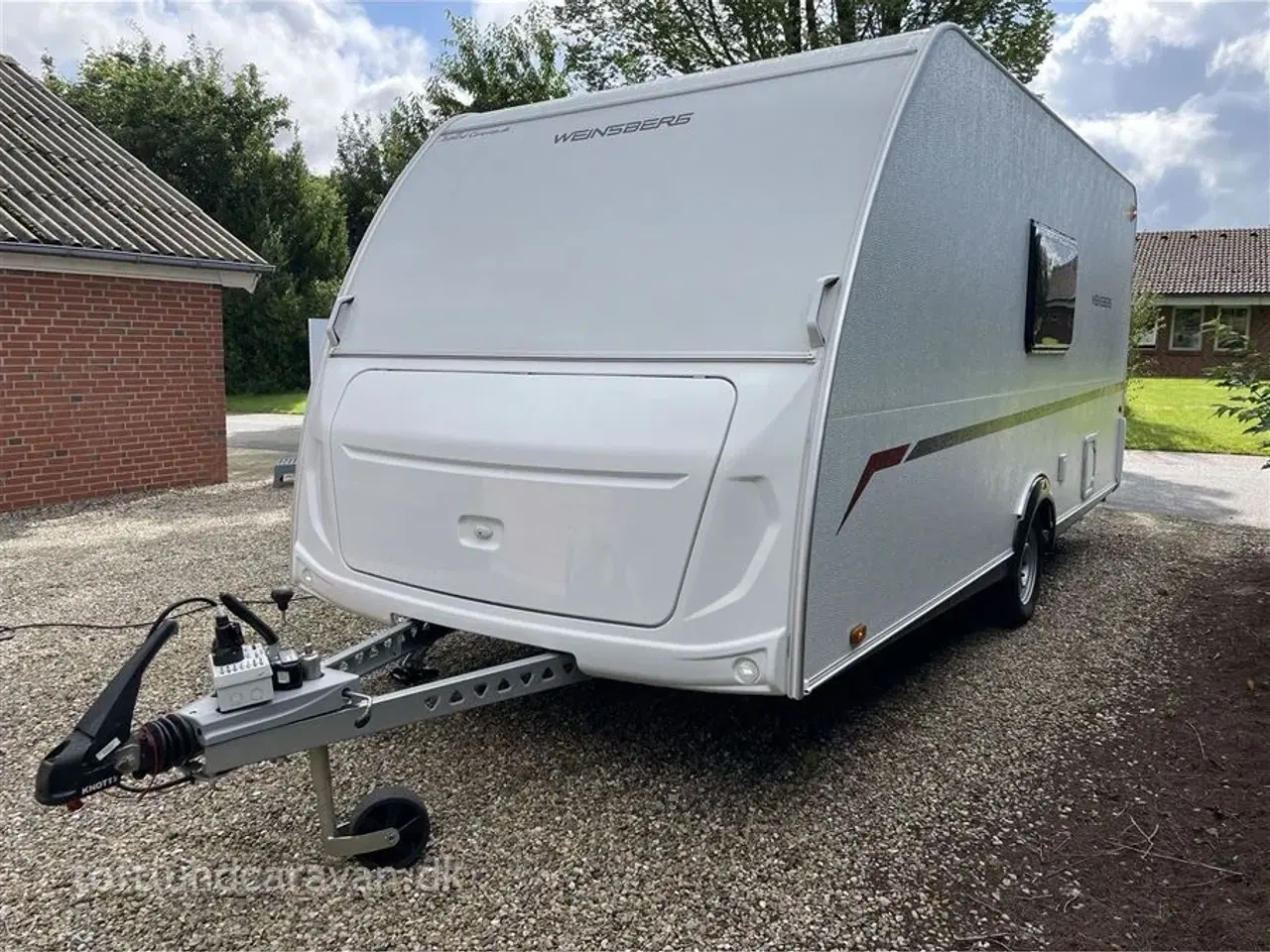 Billede 12 - 2024 - Weinsberg CaraCito 470 QDK E-power   Fremtræder som NY, LAV VÆGT KUN 955 KG, 6 SOVEPLADSER m/ FULDAUT. MOVER + KLIMA + udstyr.