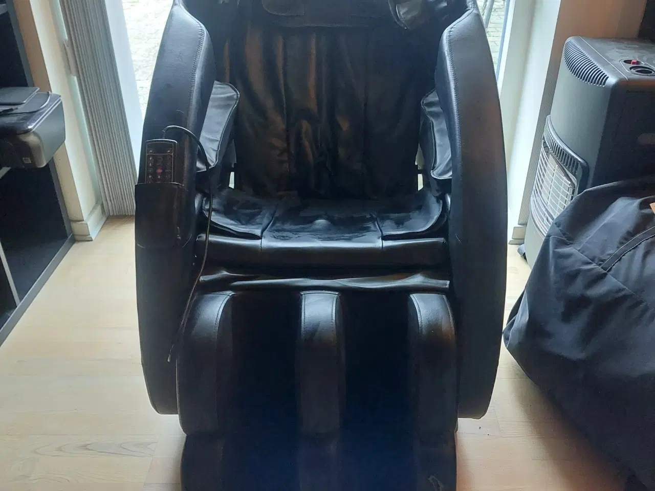 Billede 1 - Massagestol reserveret