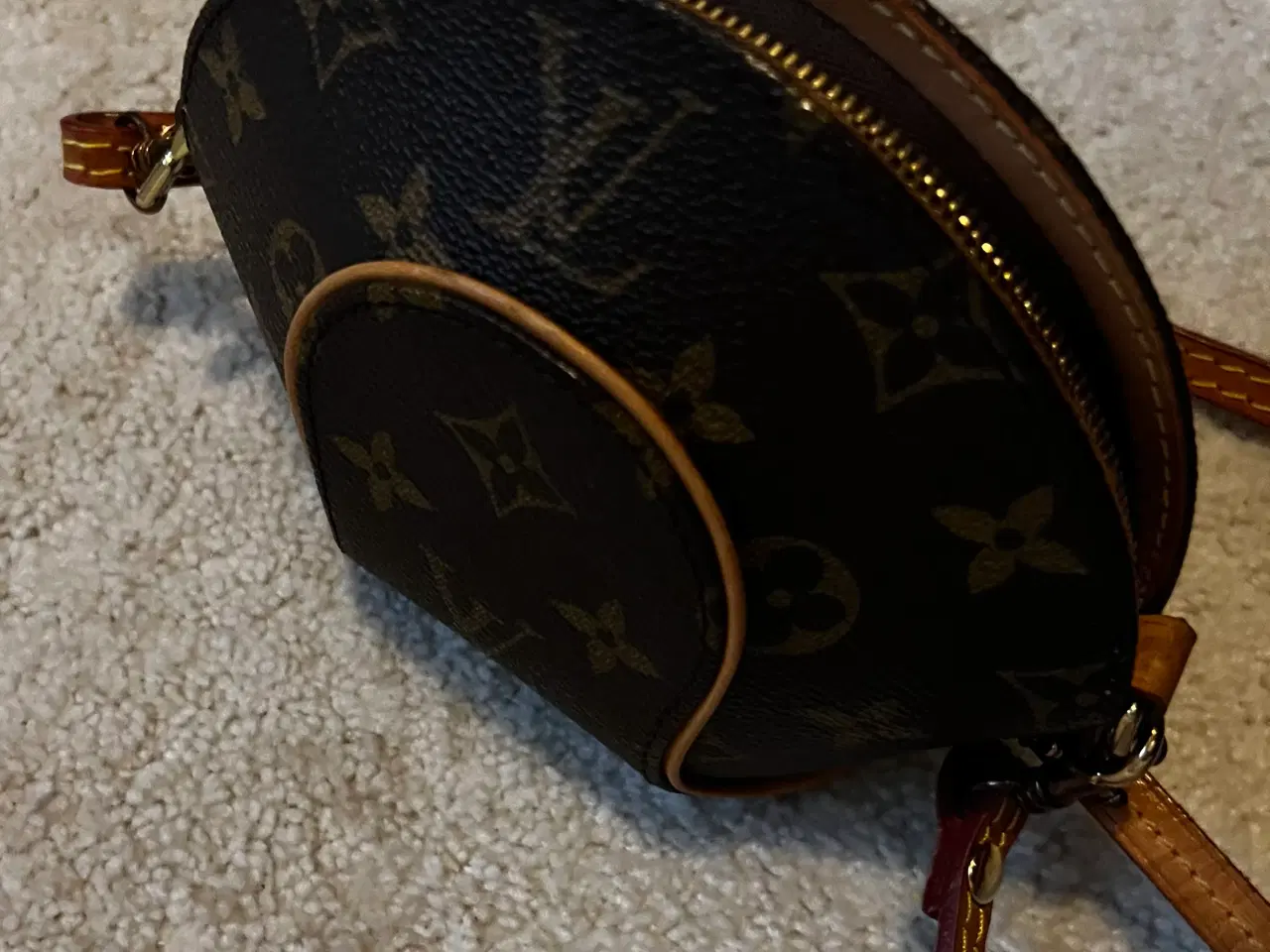 Billede 2 - Fin louis vuitton taske.