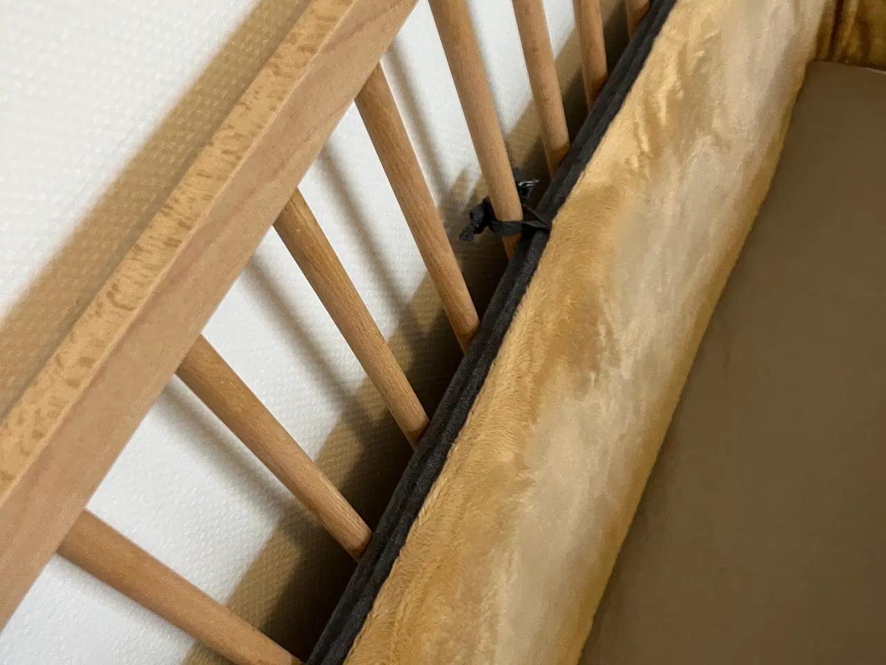 Billede 2 - Sengerand 