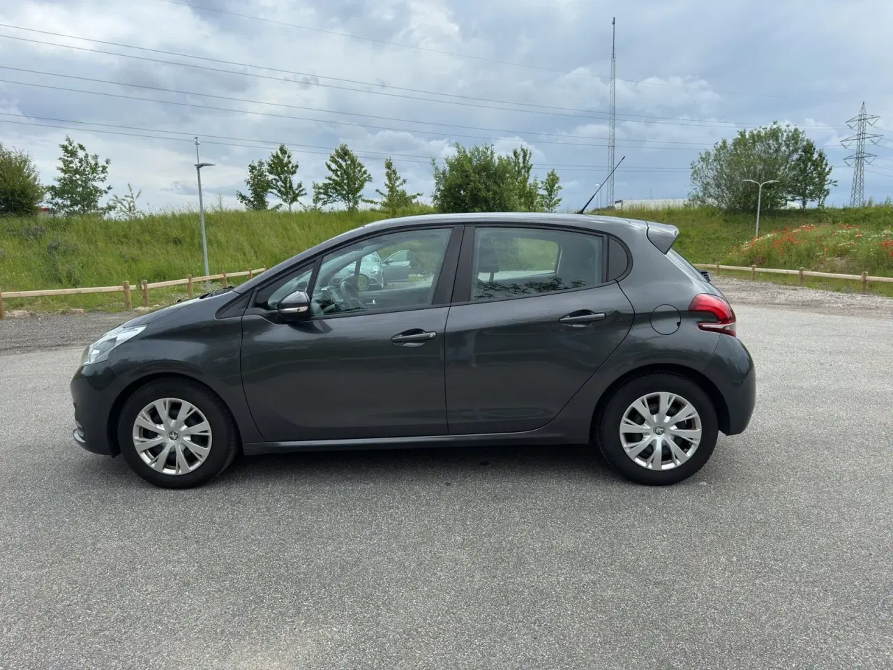 Billede 8 - Peugeot 208 1,6 BlueHDi 100 Spirit