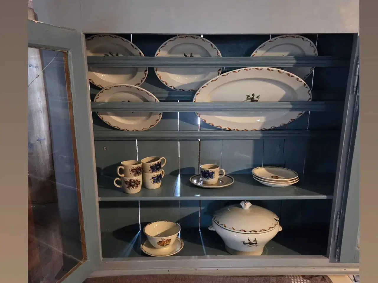 Billede 3 - Antik vitrineskab