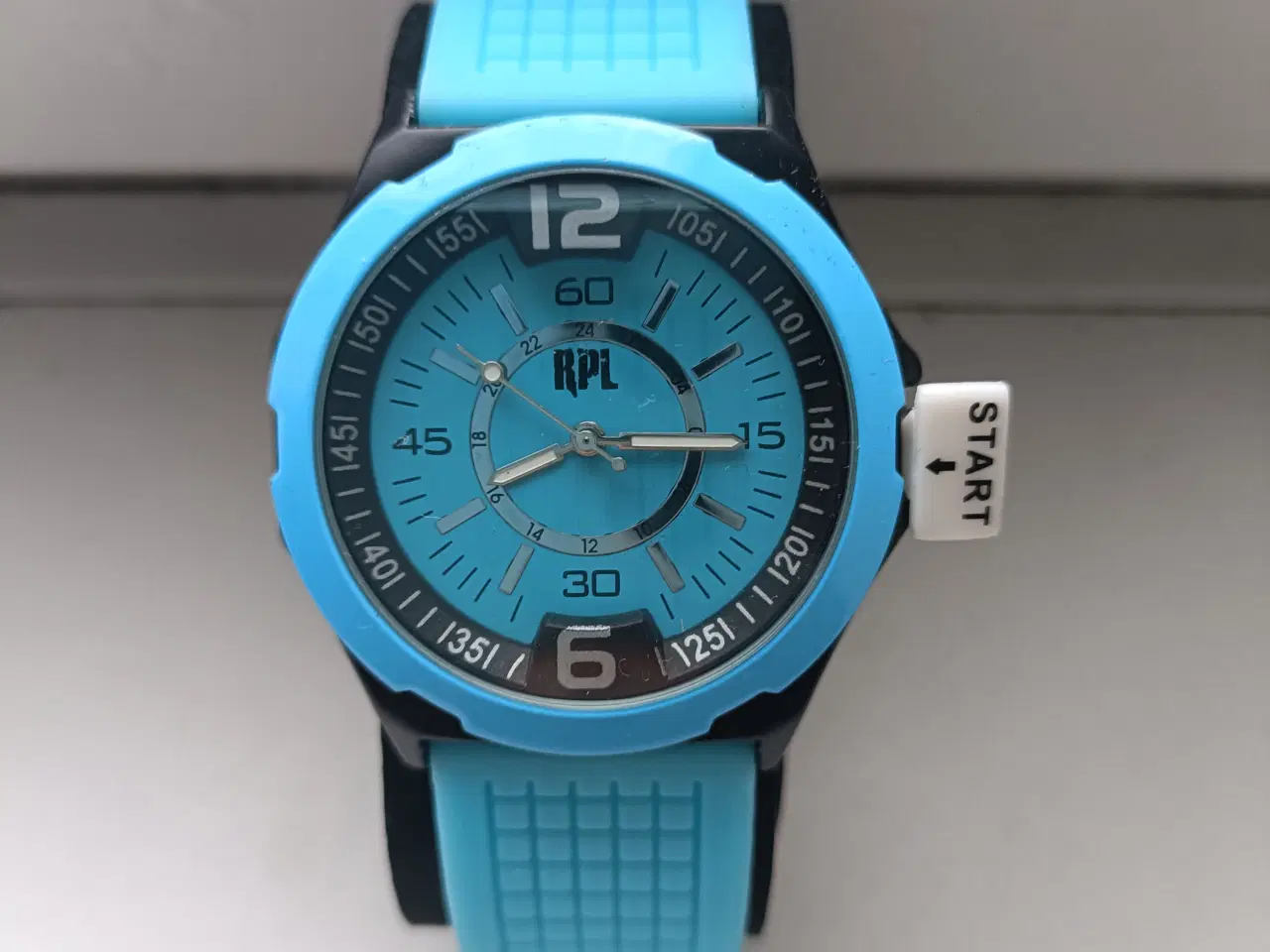 Billede 2 - Trendy Blue Analog Watch