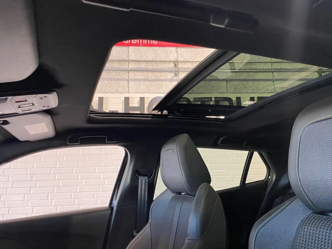 Billede 17 - Peugeot e-2008 50 GT