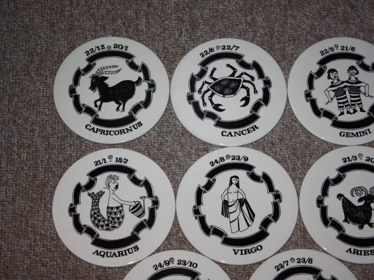 Billede 2 - Knabstrup horoskop platter diam. 15,3 cm