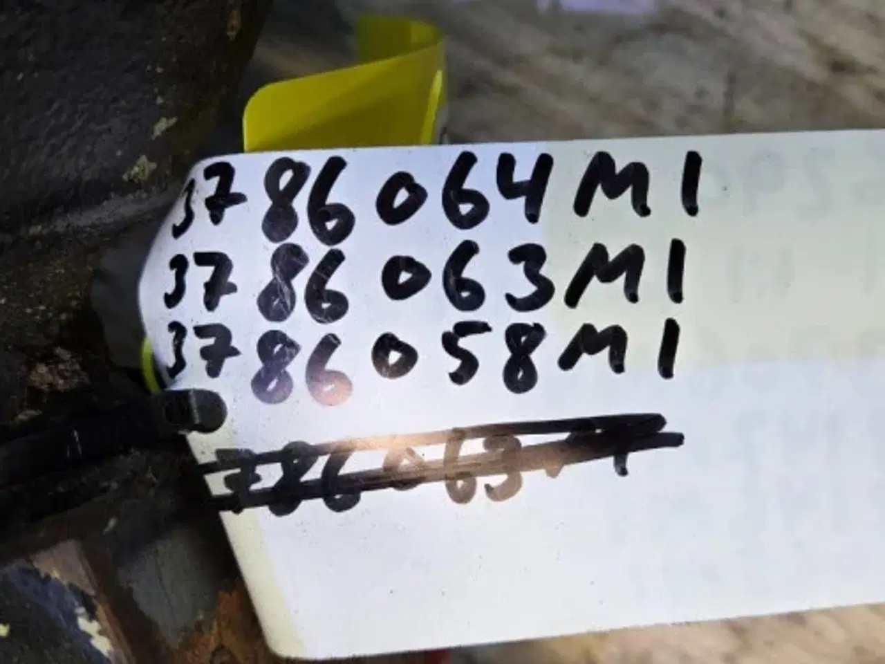 Billede 2 - Massey Ferguson 6290 Hydraulikventil 3783706M91