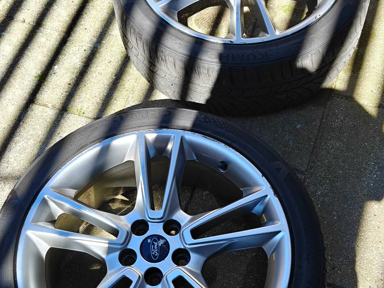 Billede 2 - Originale Ford alufælge med Kumho Wintercraft dæk