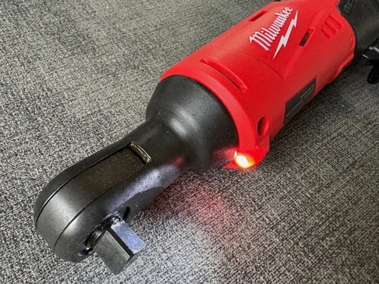 Billede 4 - Milwaukee skraldenøgle 3/8" (M12 FIR38-0)