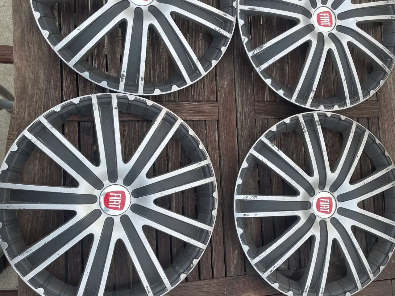 Billede 2 - Pynte fælge 15”