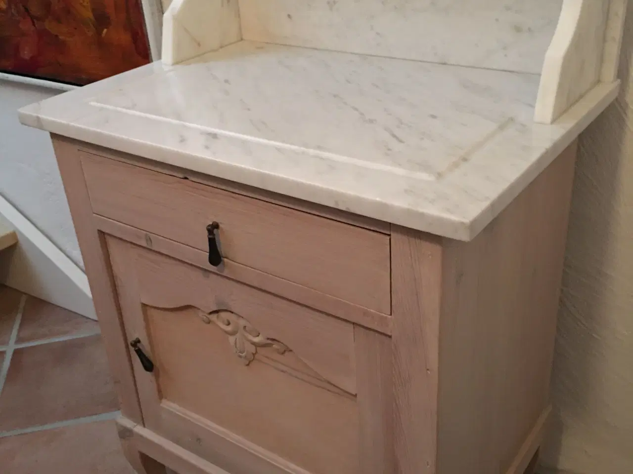 Billede 2 - Gl. retro servante m/marmortop