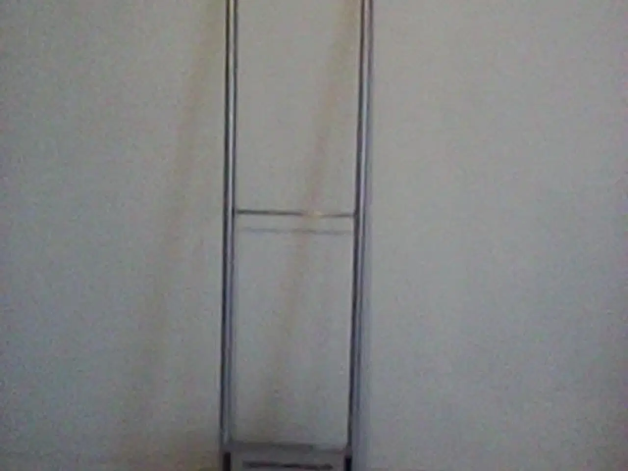 Billede 1 - Tyverisikring af varer i butik