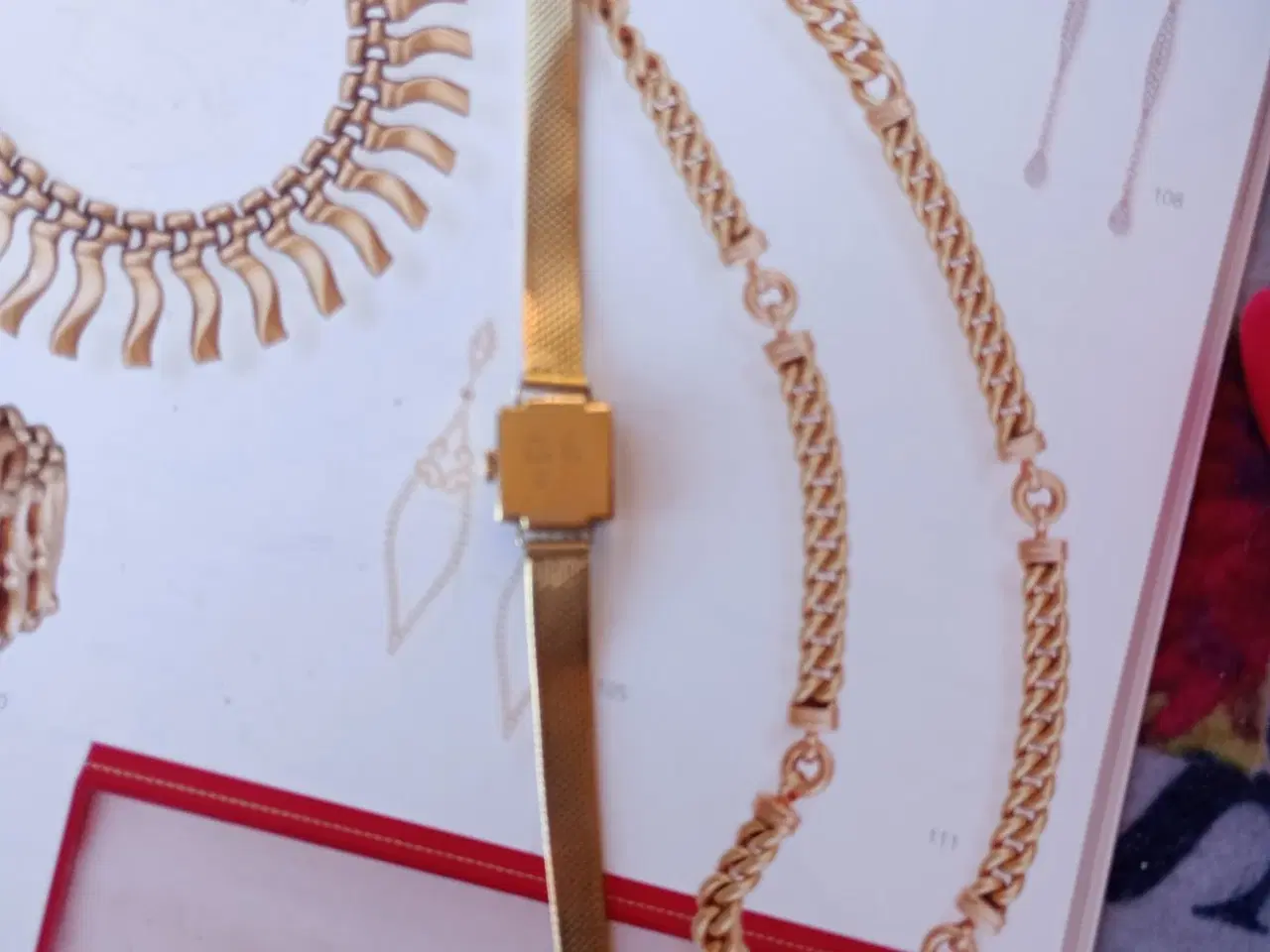 Billede 4 - Gyldent schweizisk ur AVIA 18 karat guld