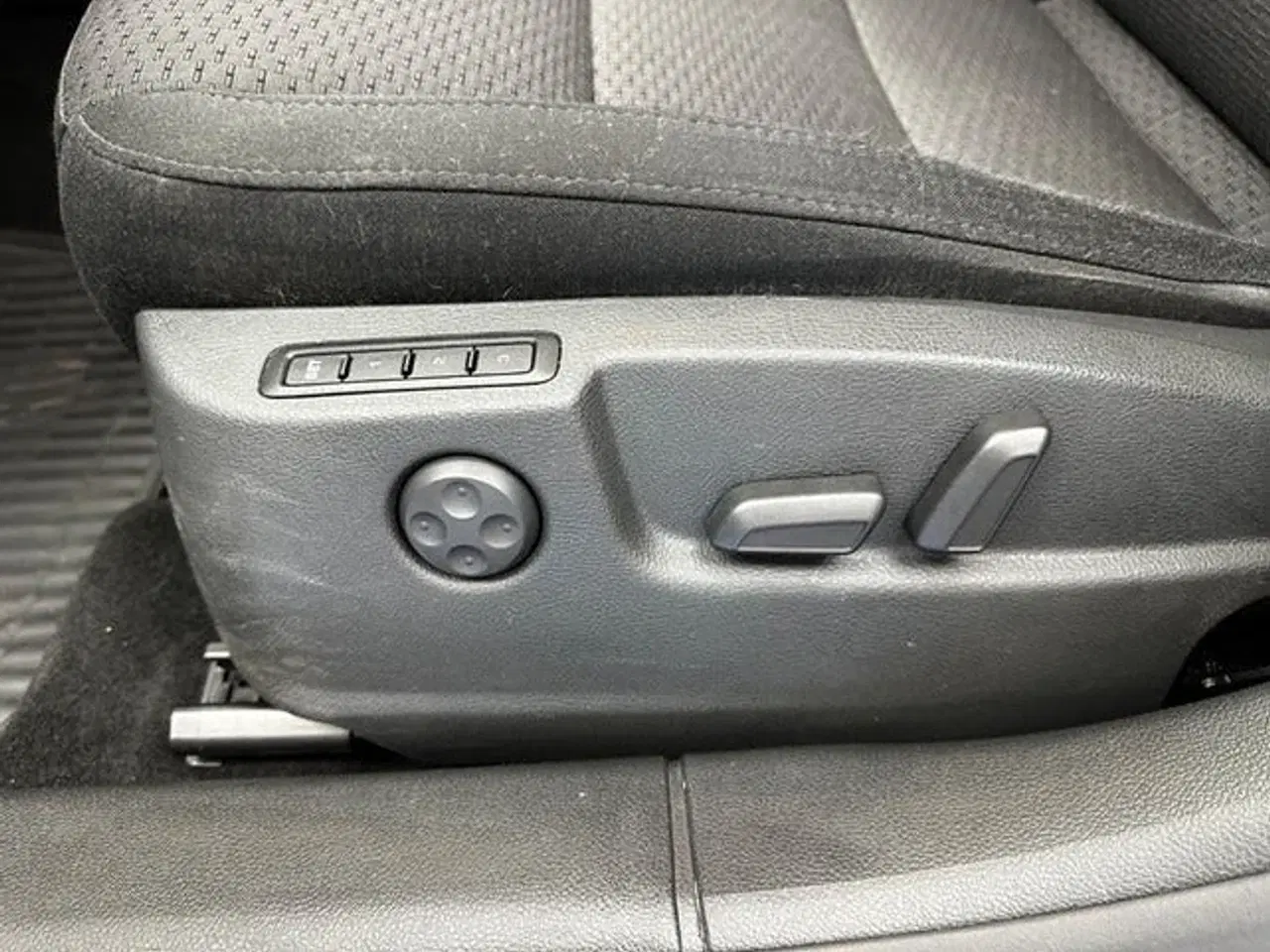 Billede 13 - Skoda Superb 2,0 TDi 170 Comfort Combi