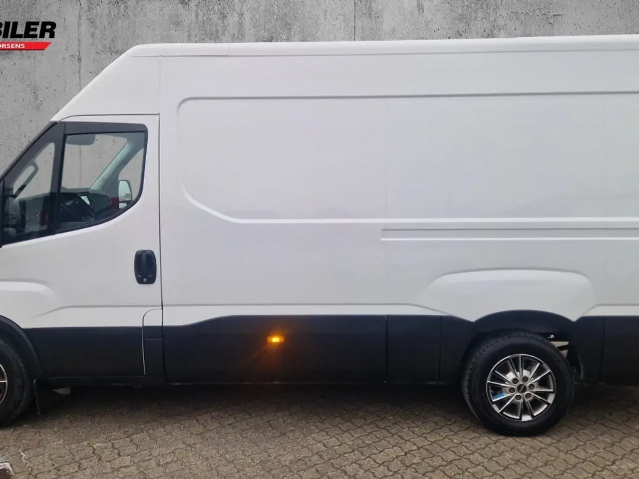 Billede 2 - Iveco Daily 3,0 35S18 12m³ Van AG8