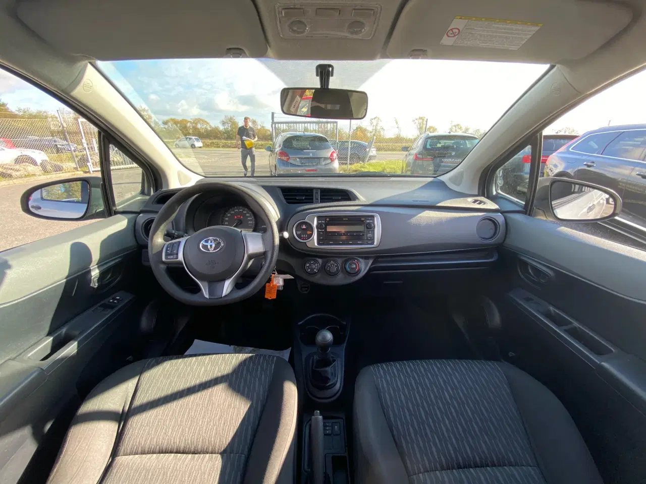 Billede 10 - Toyota Yaris 1,0 VVT-I T1 69HK 5d