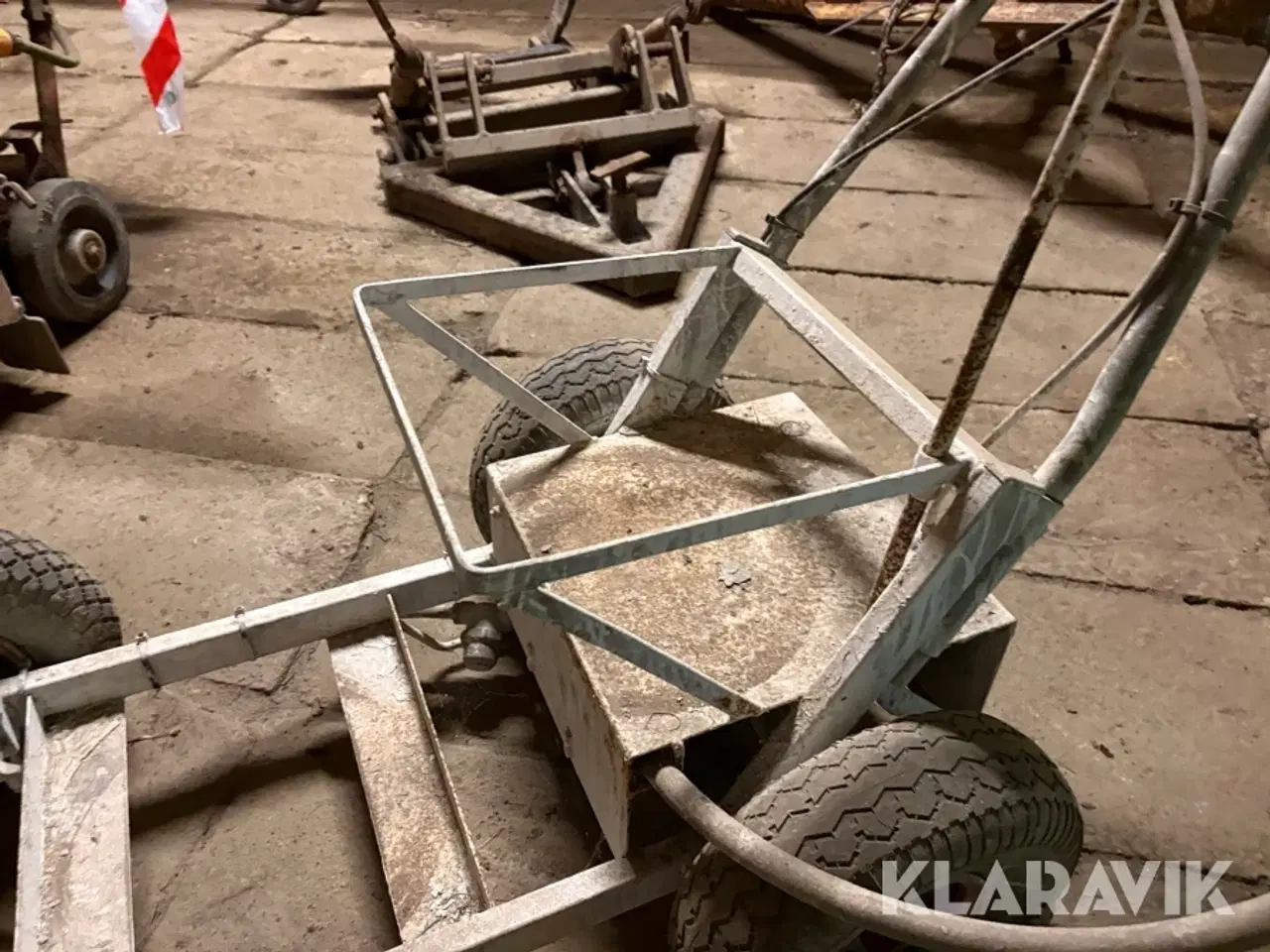 Billede 8 - Samlet lot med maskiner