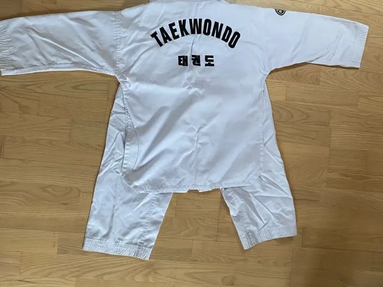 Billede 2 - Taekwondo dragt