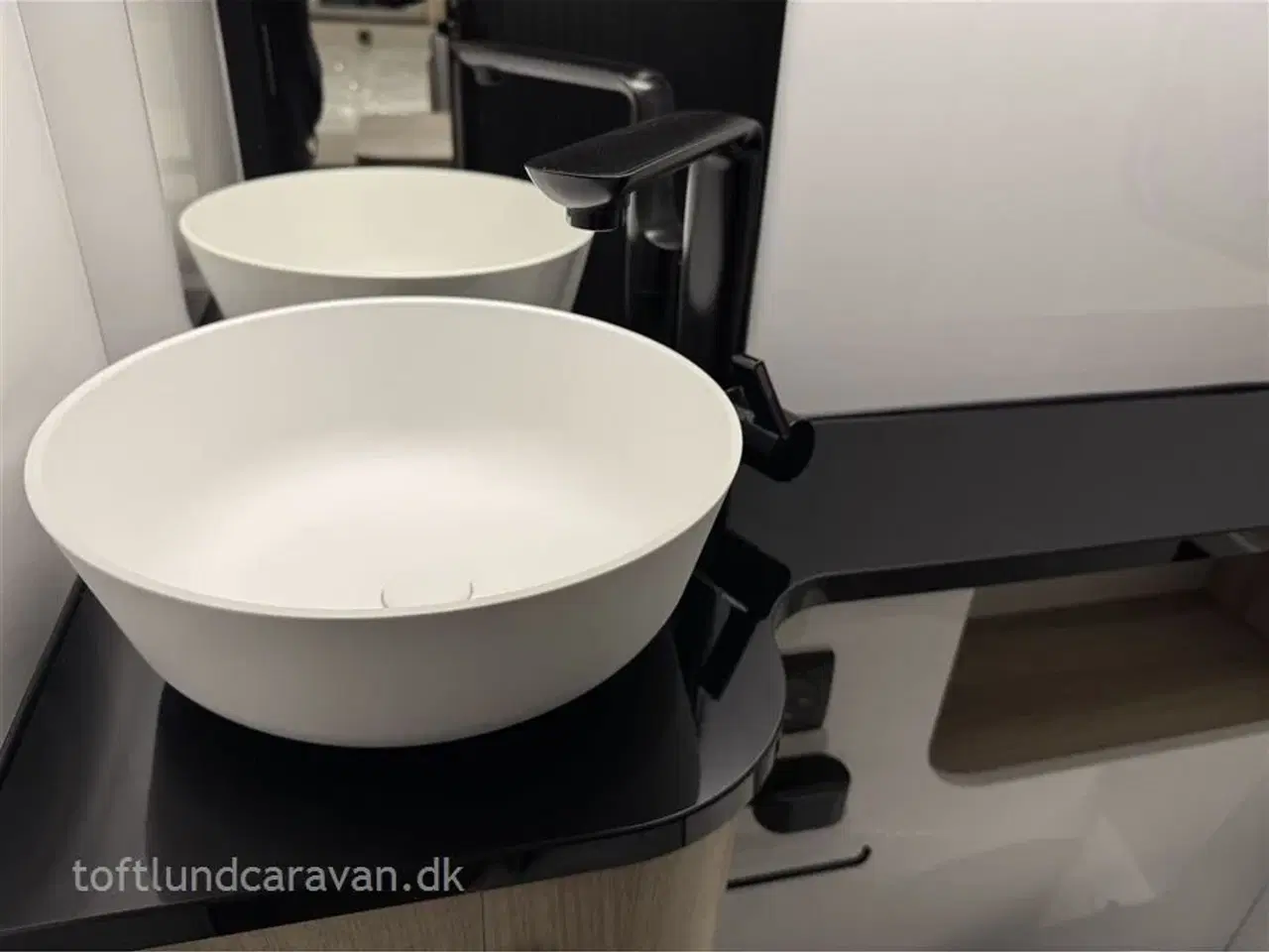 Billede 15 - 2026 - Hobby De Luxe 460 SFf NU PÅ LAGER, NY 2026 DK-LINE. m/QUEENS SENG og masser af udstyr inkl. i prisen.