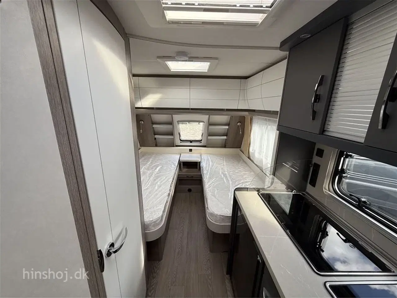 Billede 10 - 2026 - Hobby On Tour 460 DL   Dejlig rejsevogn med enkelsenge fra Hinshøj Caravan