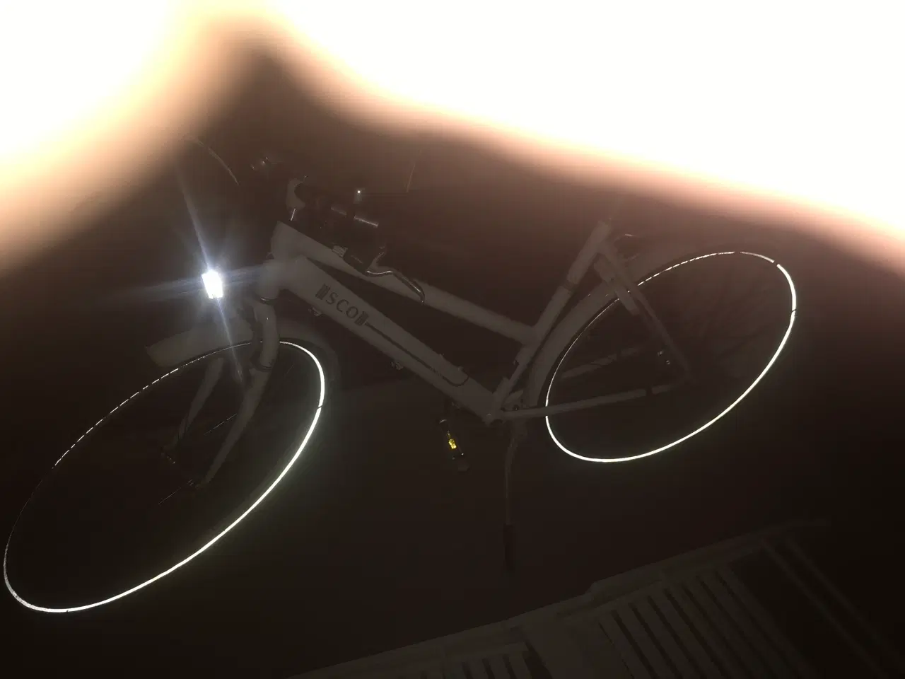 Billede 2 - Hvid dame/pige cykel