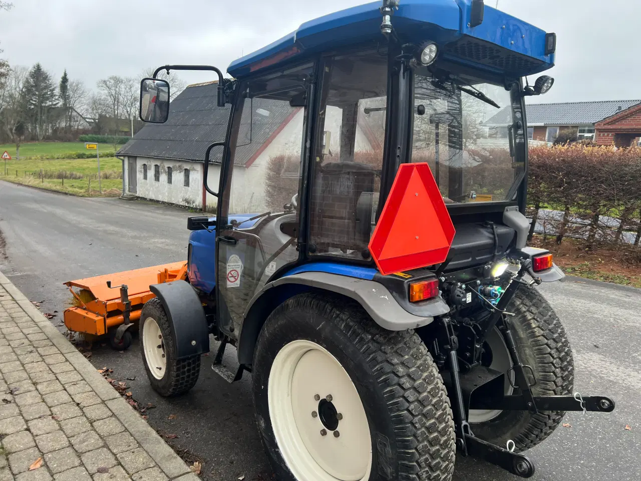 Billede 4 - New holland boomer 35 HST