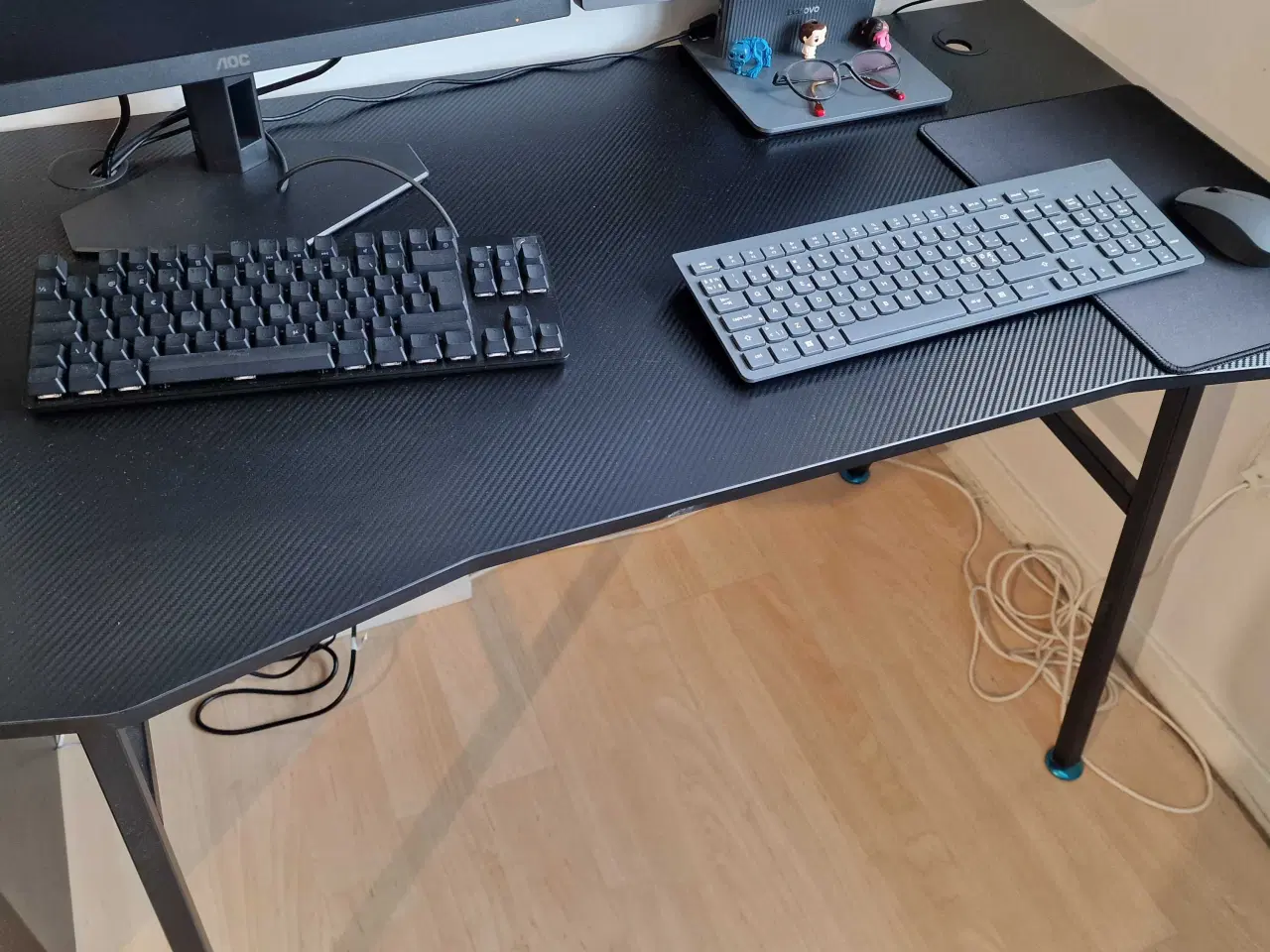 Billede 1 - DACOTA SKRIVEBORD 