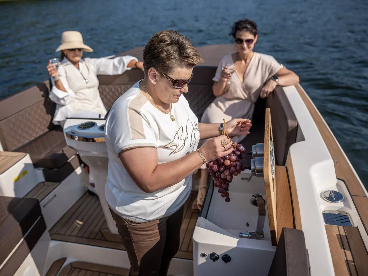 Billede 31 - Corsiva 800 Tender - 40 HK Yamaha/Udstyr