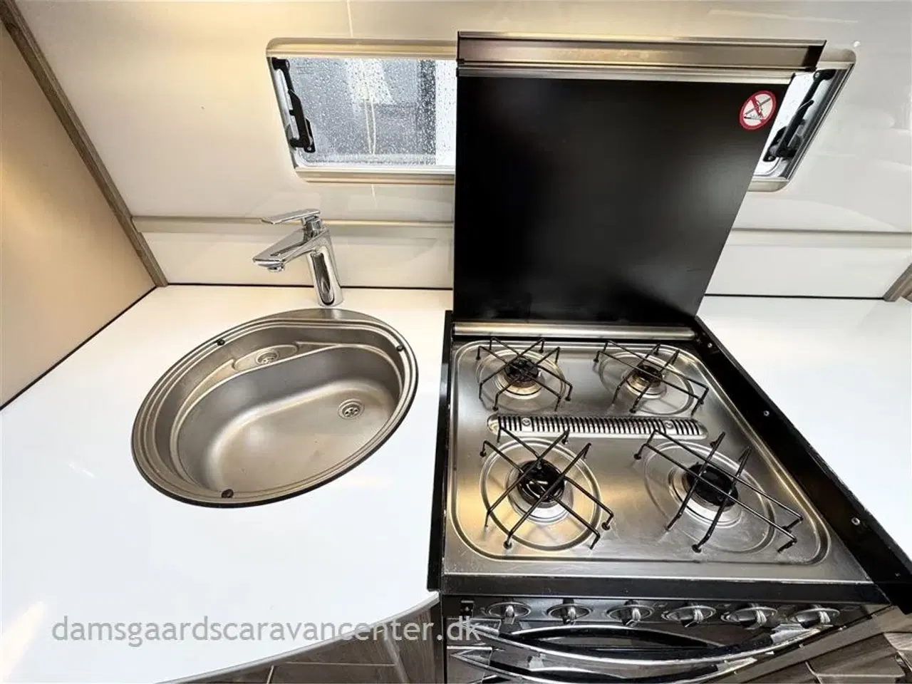 Billede 12 - 2016 - Kabe Royal 520 XL   Fransk seng-Alde-Gulvvarme-Mover-Telt