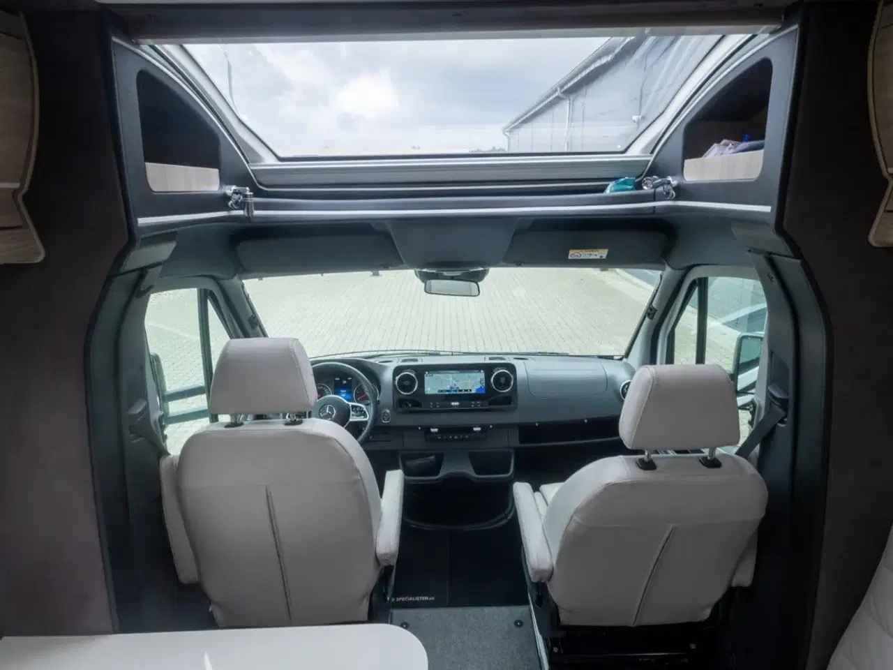 Billede 21 - Mercedes Kabe 2,0 Travel Master 750 LGB NOVUM aut.