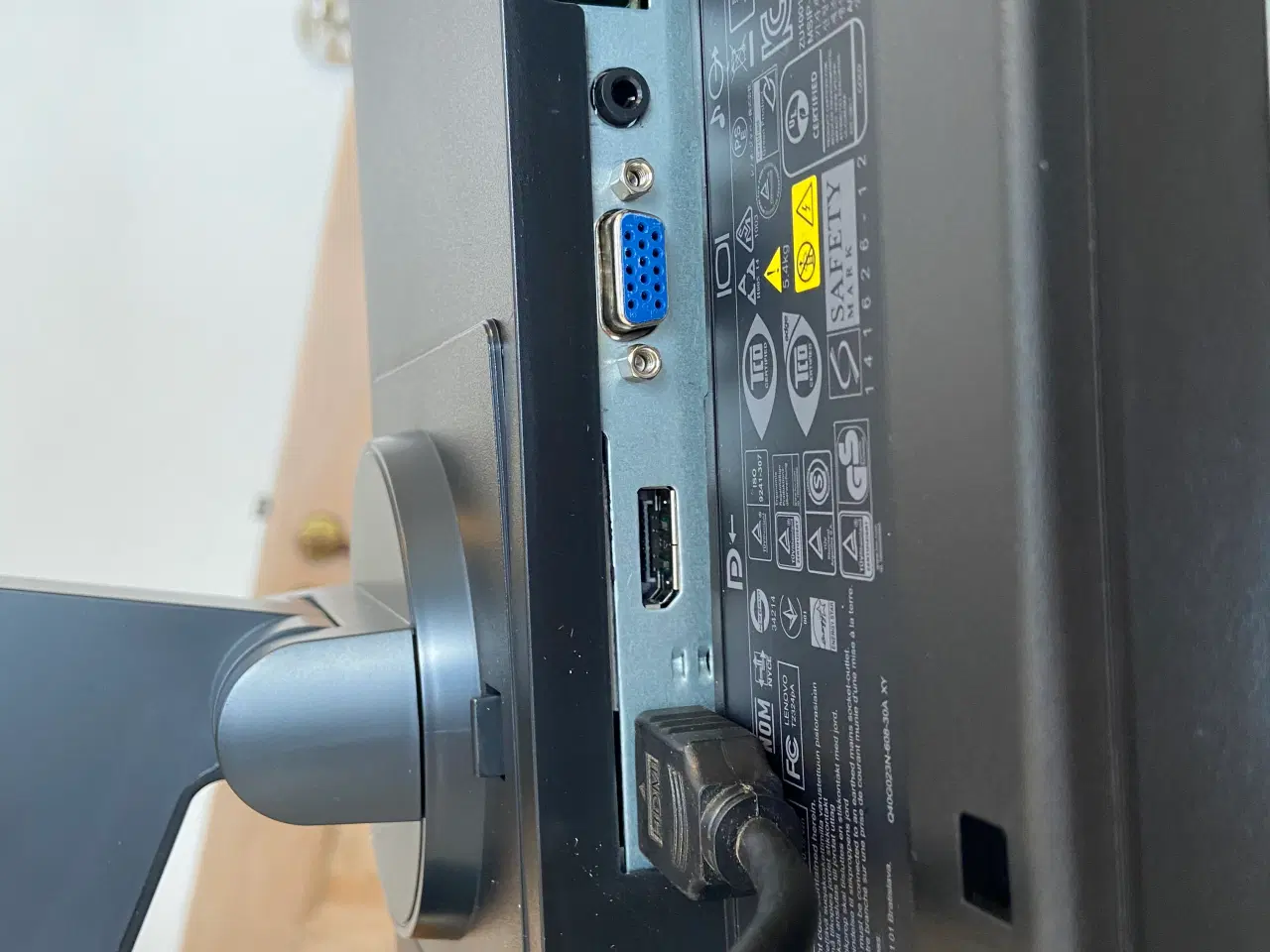 Billede 6 - Lenovo ThinkVision T2324 skærm 23"