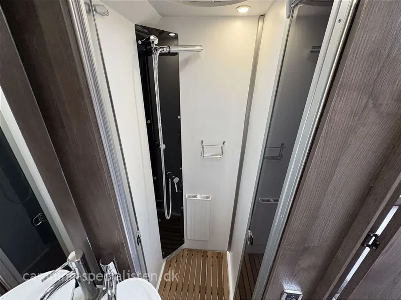 Billede 15 - 2020 - Benimar Amphitryon 957   Benimar Amphitryon 757 2020 - kan ses nu hos Camping-Specialisten.dk