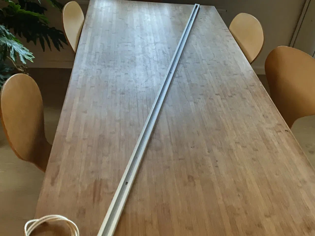 Billede 1 - Nordlux spotskinne på 2 mtr med 2 spots