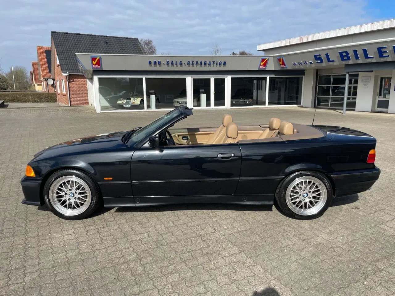 Billede 2 - BMW 320i 2,0 Cabriolet