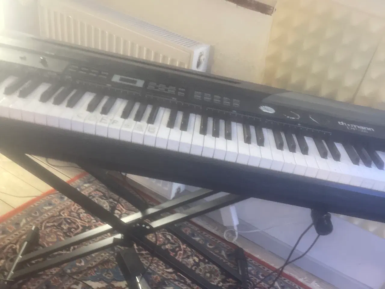Billede 2 - Keyboard sælges stort med pedal
