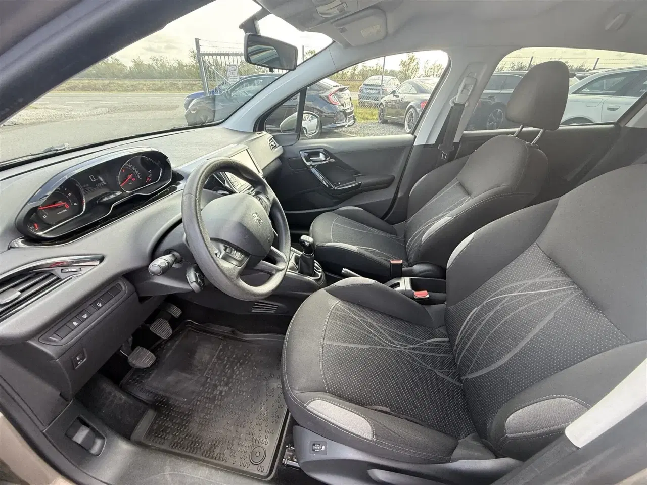 Billede 7 - Peugeot 208 1,6 e-HDi Active 92HK 5d