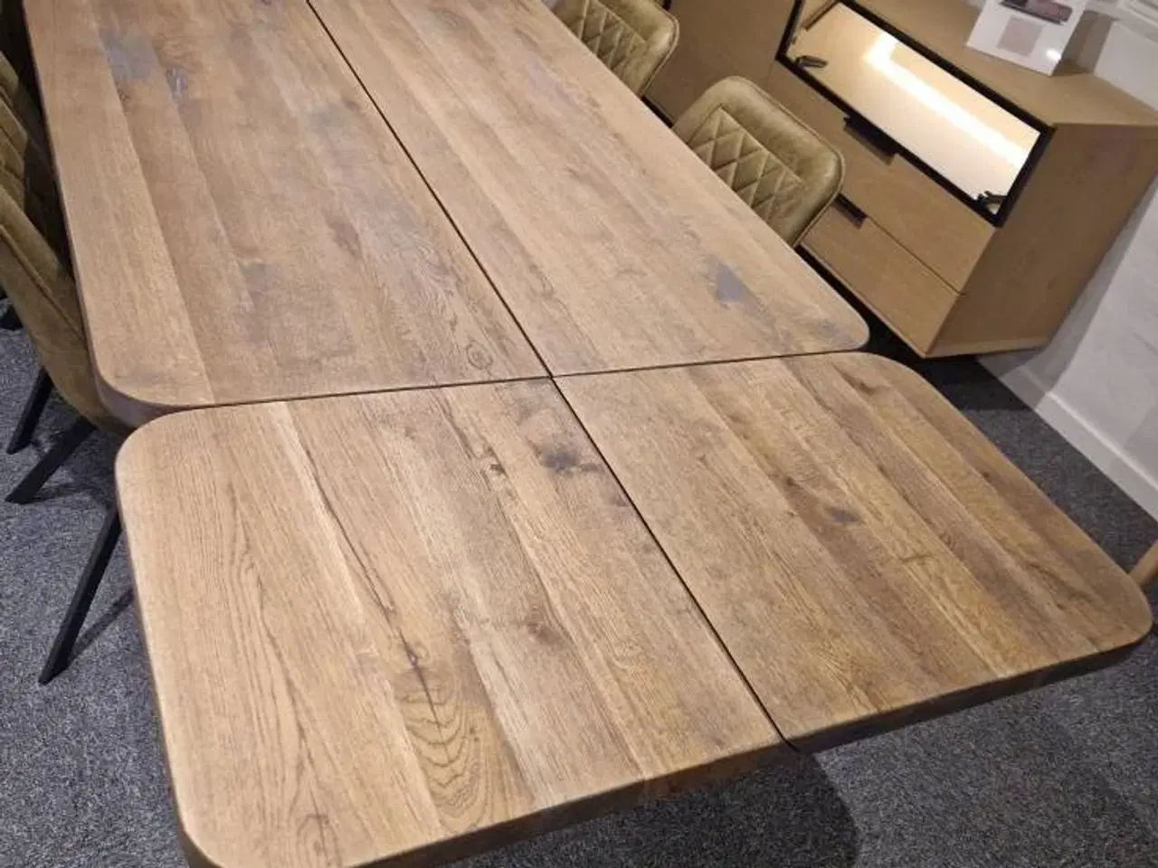Billede 3 - Nyt stort plankebord 40 mm massivt egetræ 