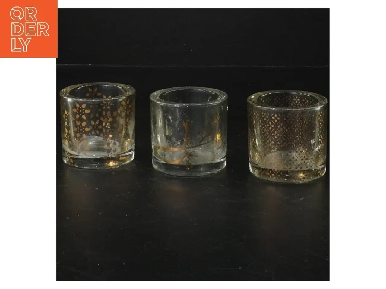 Billede 1 - Sæt af tre fyrfadsstager i glas (str. Ø 6,5x6 cm)