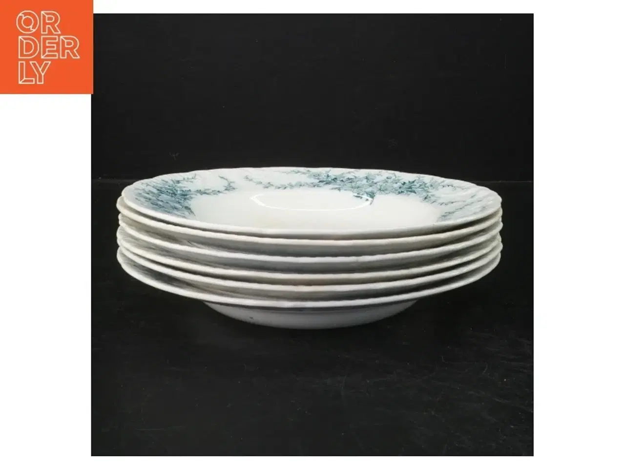 Billede 1 - Porcelænstallerkner med blomstermotiv (str. Ø. 23 cm)