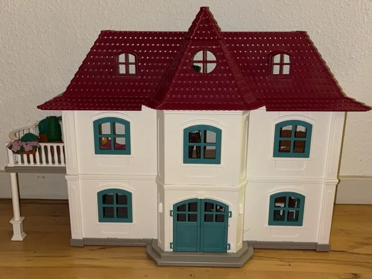 Billede 6 - Schleich hestestald + dukkehus