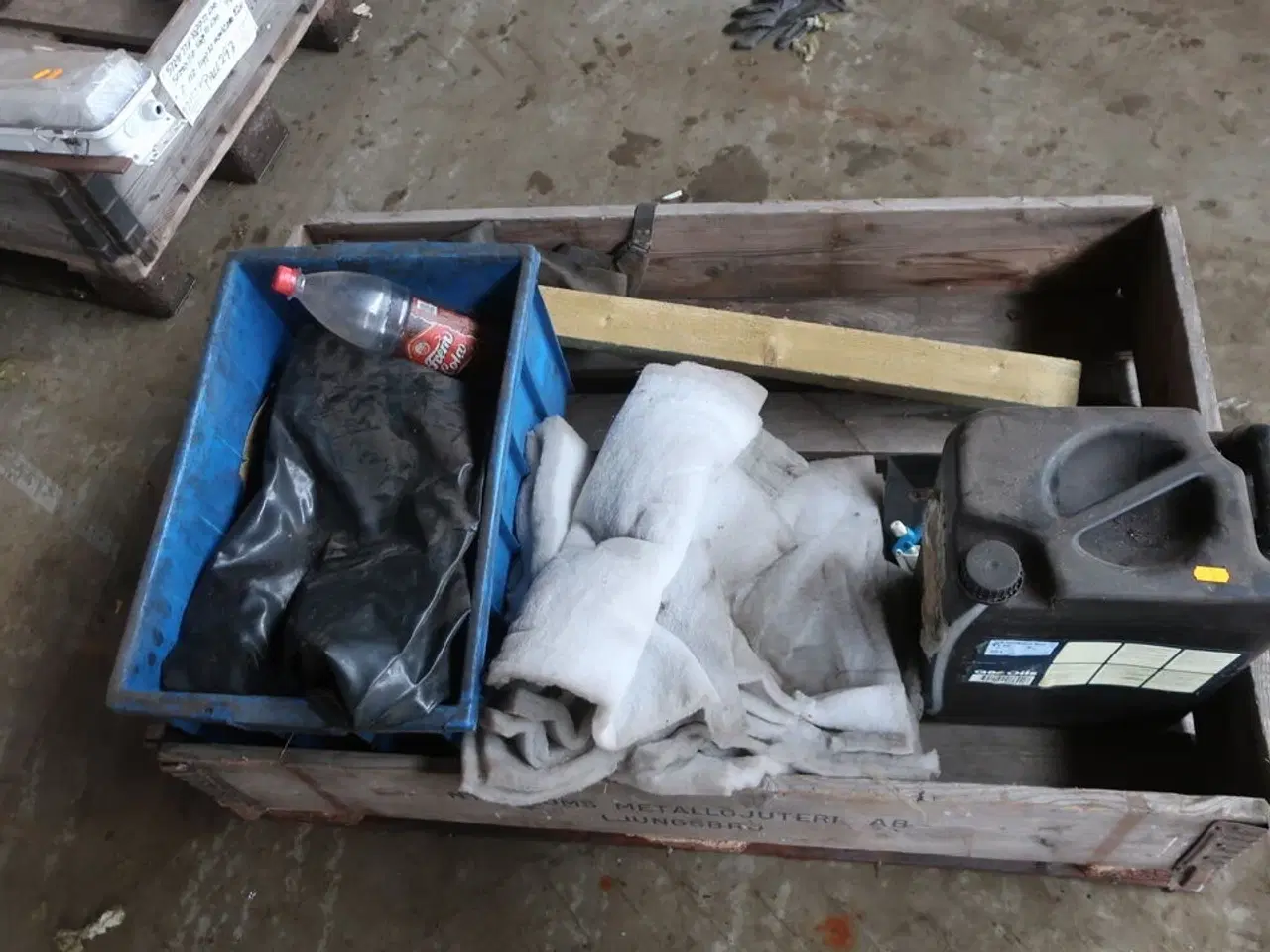 Billede 12 - Div. Varelager, værktøj, reservedele m.m.