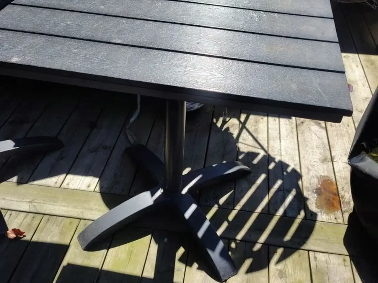 Billede 2 - Syv sorte caféborde