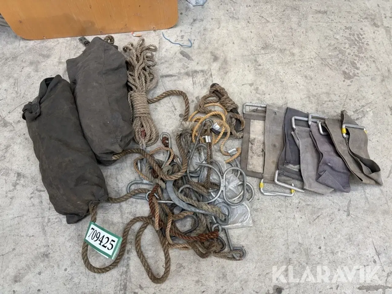 Billede 2 - Slangekroge og slangebind samlet lot