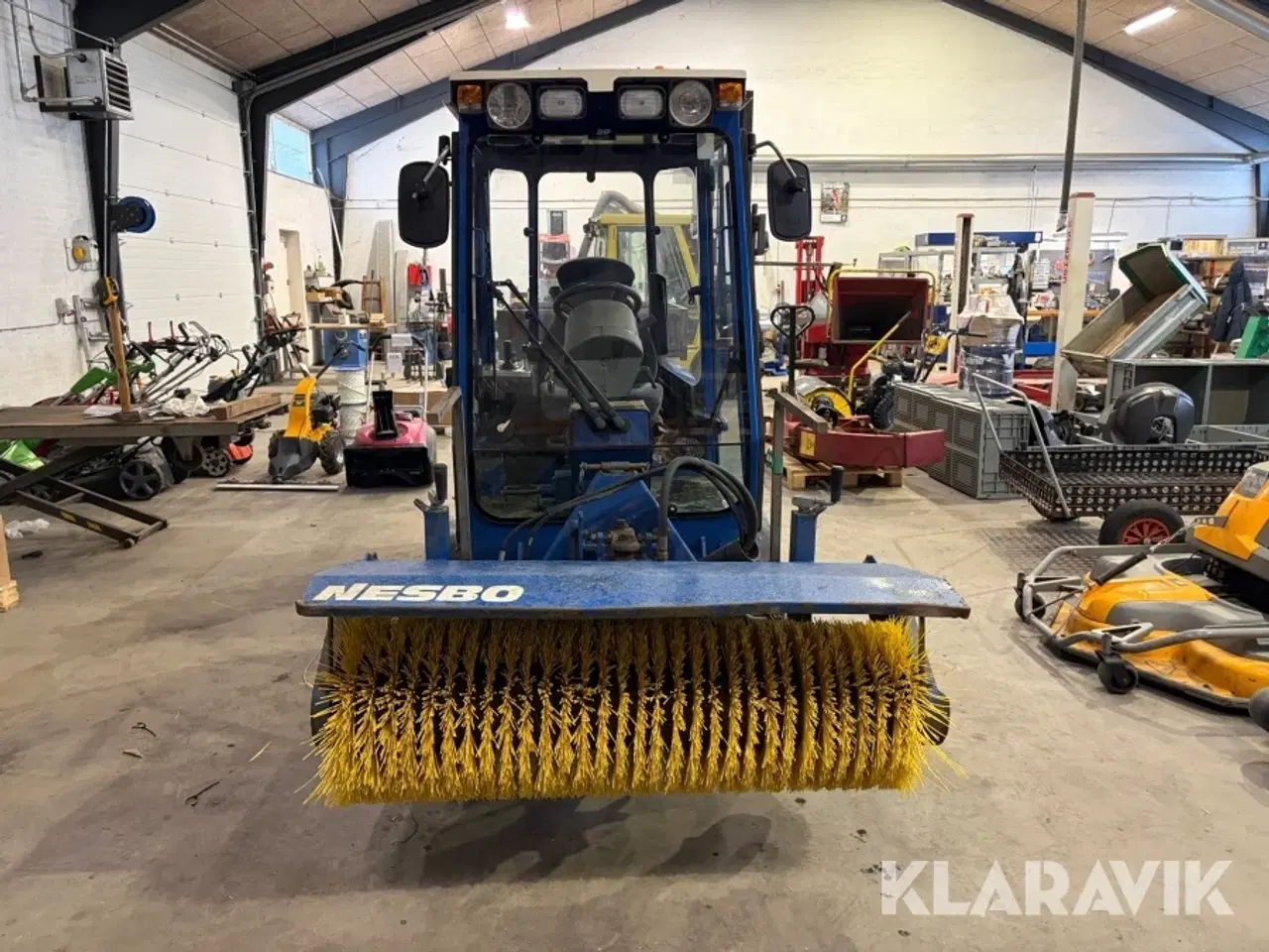 Billede 8 - Fejemaskine Vitra City 2045 med kost