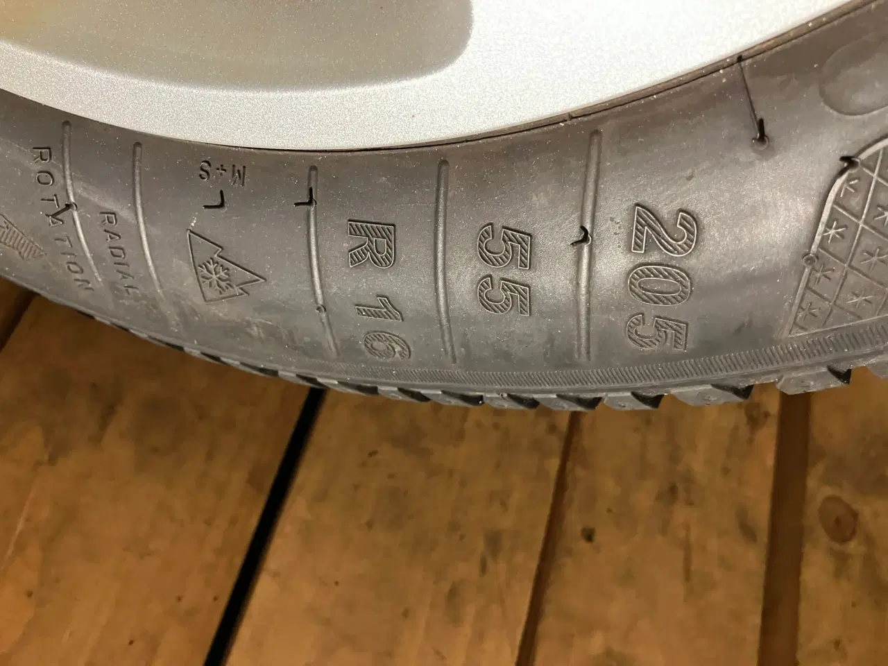 Billede 3 - Astra vinterdæk/-fælge
