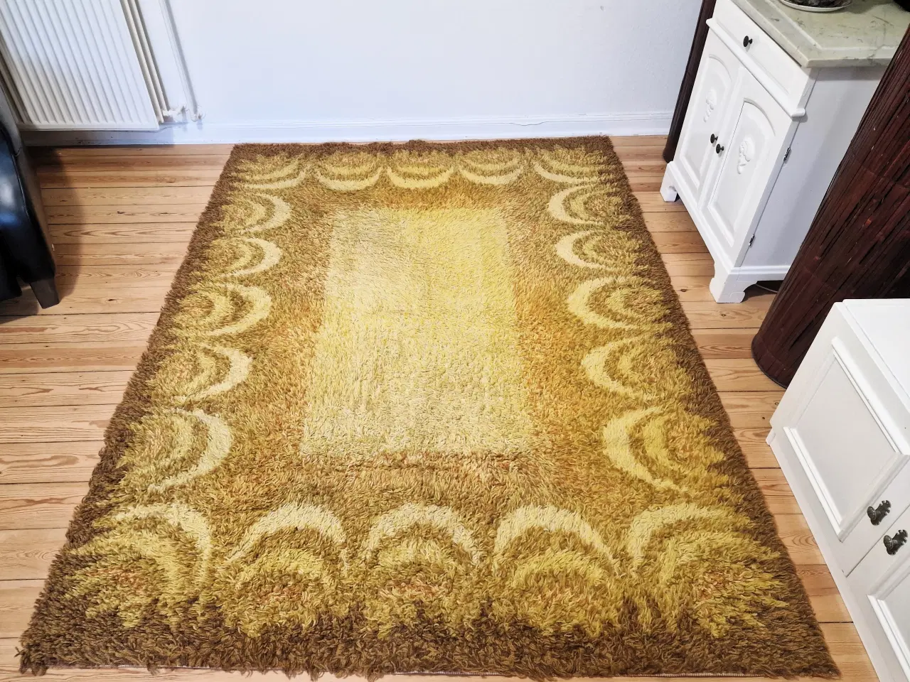 Billede 1 - Lækkert stort Gram-Rya fra 60'erne.