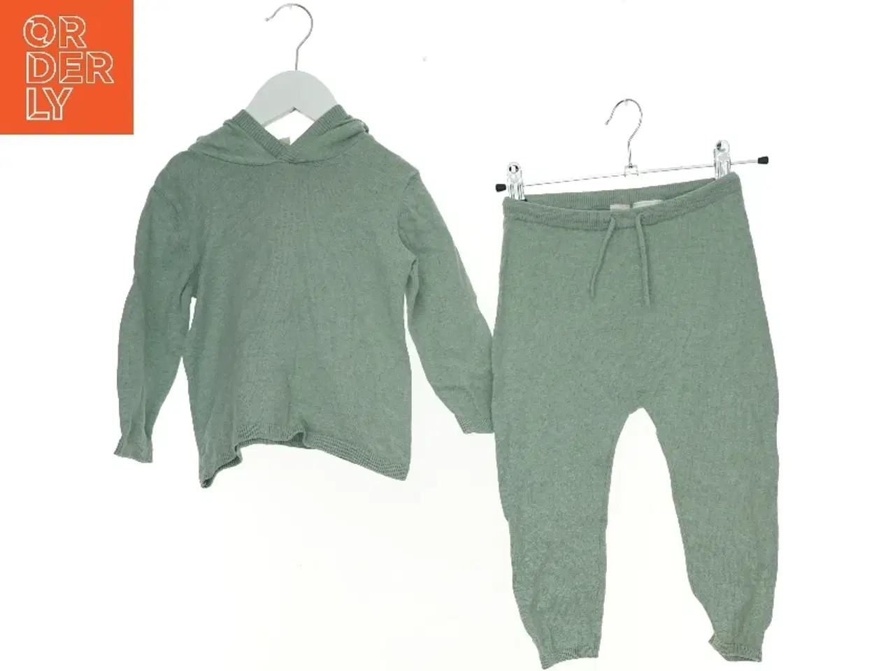 Billede 1 - Sæt børnetøj fra H&M (str. 92 cm)