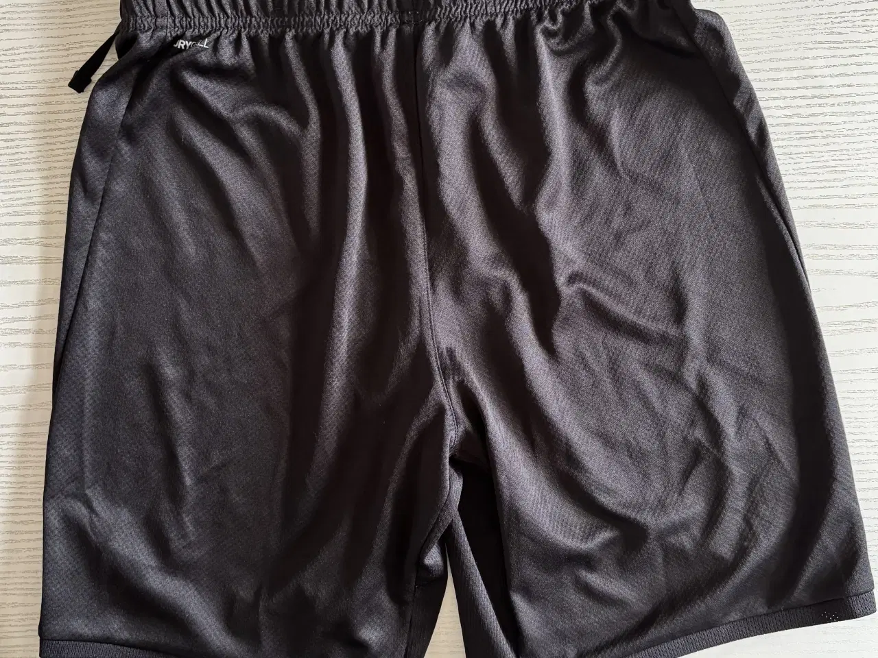 Billede 2 - Sportsshorts, PUMA str. S